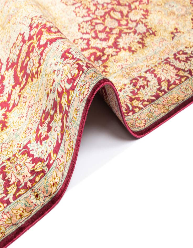 Detail image of  3' 4 x 4' 10 Ghom Silk Rug