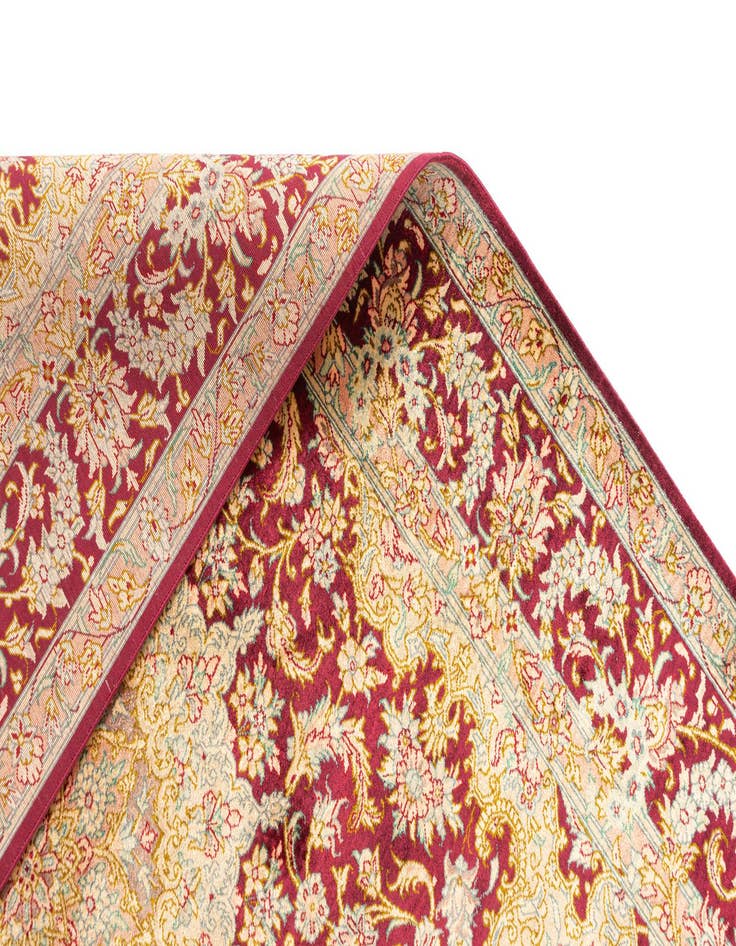 Detail image of  3' 4 x 4' 10 Ghom Silk Rug