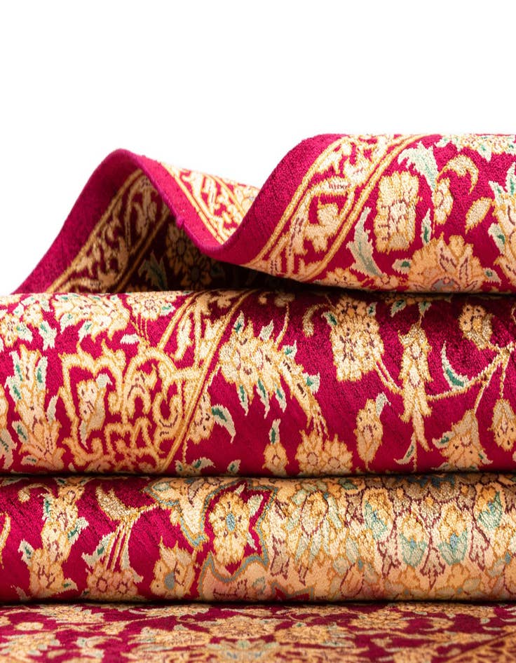 Detail image of  3' 3 x 4' 11 Ghom Silk Rug