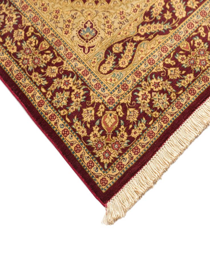 Detail image of  3' 3 x 4' 11 Ghom Silk Rug