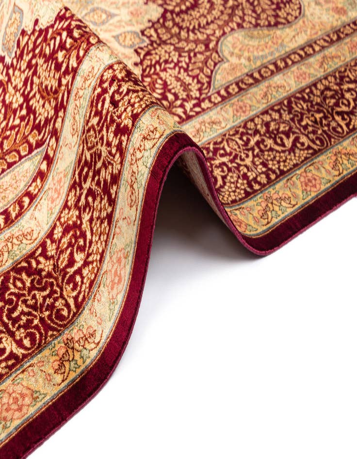 Detail image of  3' 3 x 5' Ghom Silk Rug