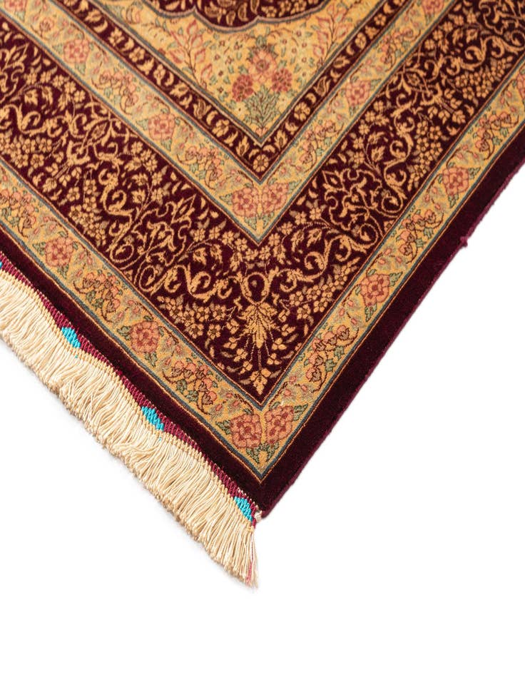 Detail image of  3' 3 x 5' Ghom Silk Rug