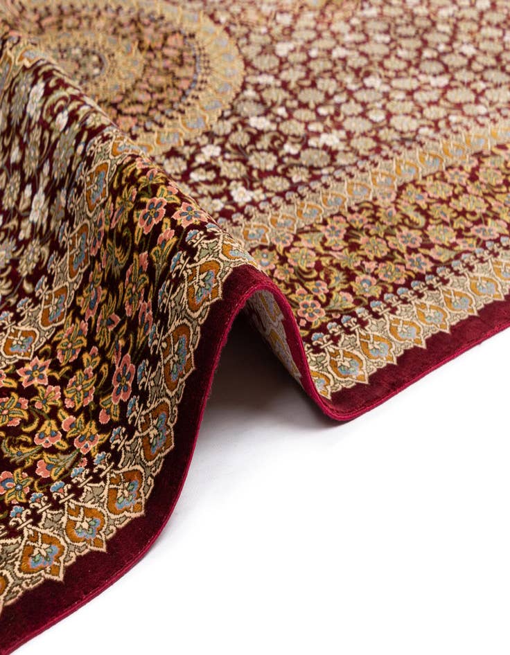 Detail image of  4' 5 x 6' 8 Ghom Silk Rug