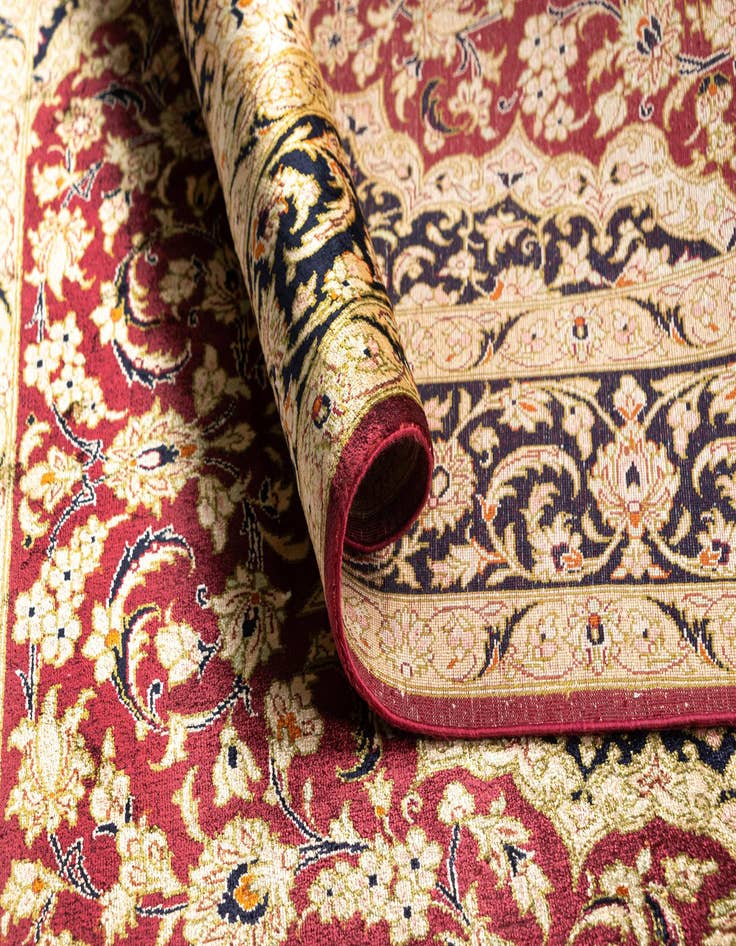 Detail image of  3' 3 x 5' Ghom Silk Rug