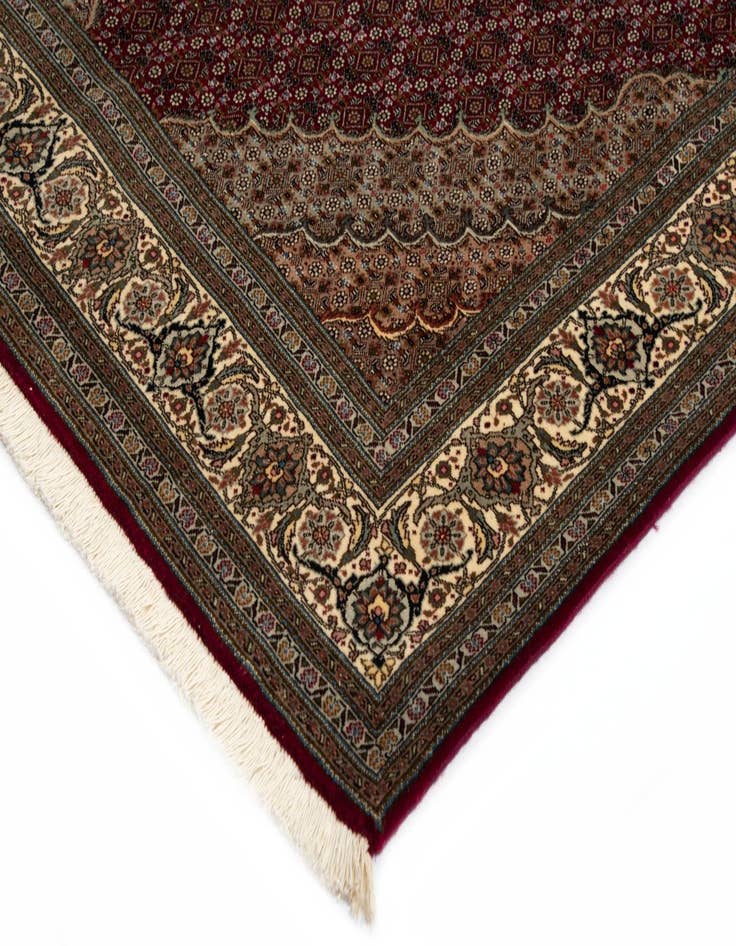 Detail image of  4' 11 x 6' 7 Tabriz Mahi Wool Rug