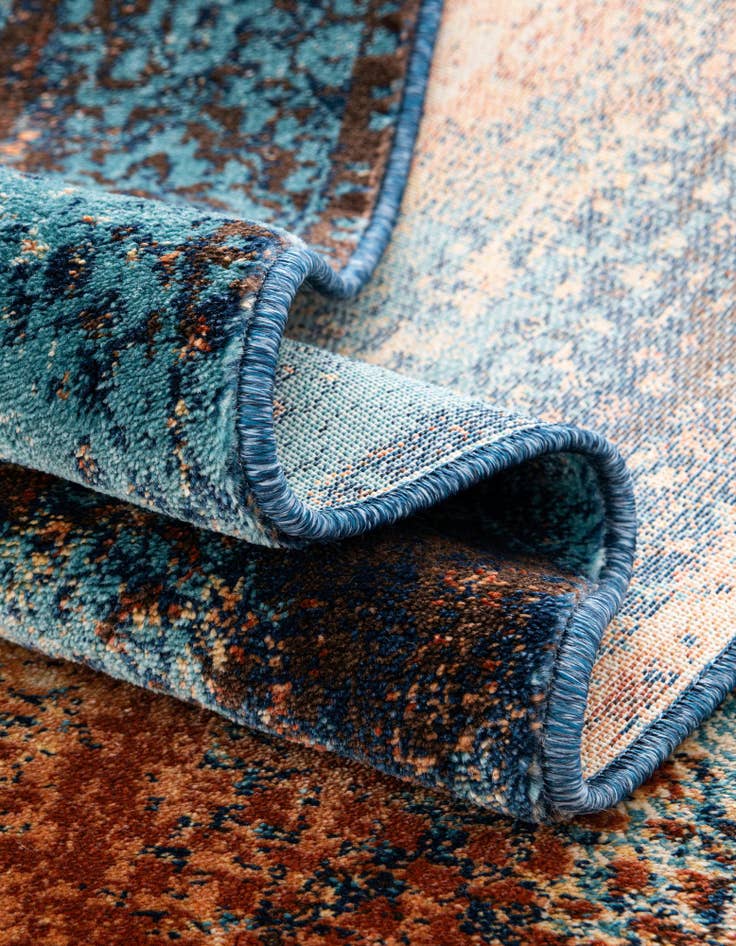 Detail image of  8' x 10' Gossamer Rug