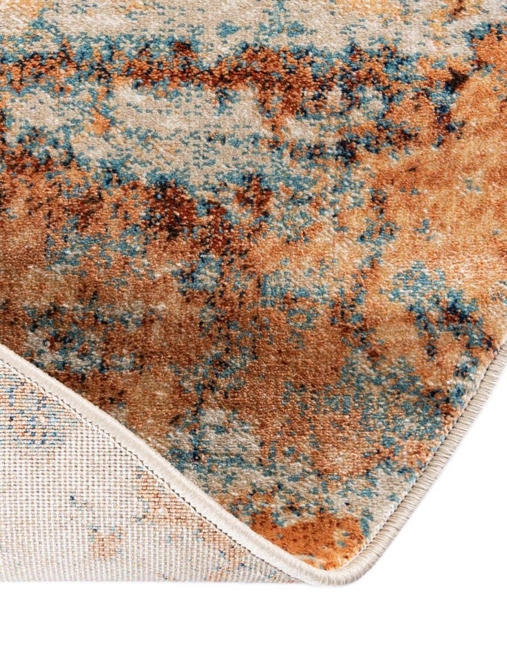 Detail image of  5' x 5' Gossamer Round Rug