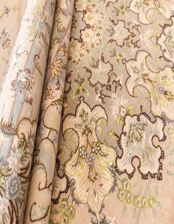 Detail image of  8' x 11' 7 Tabriz Rug