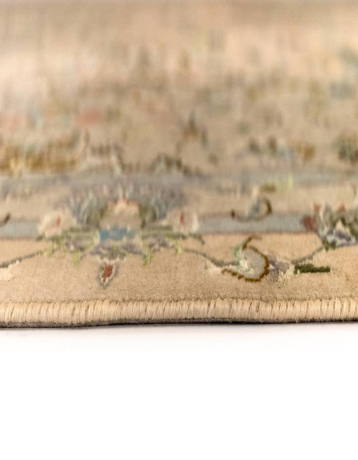 Detail image of  8' x 11' 7 Tabriz Rug