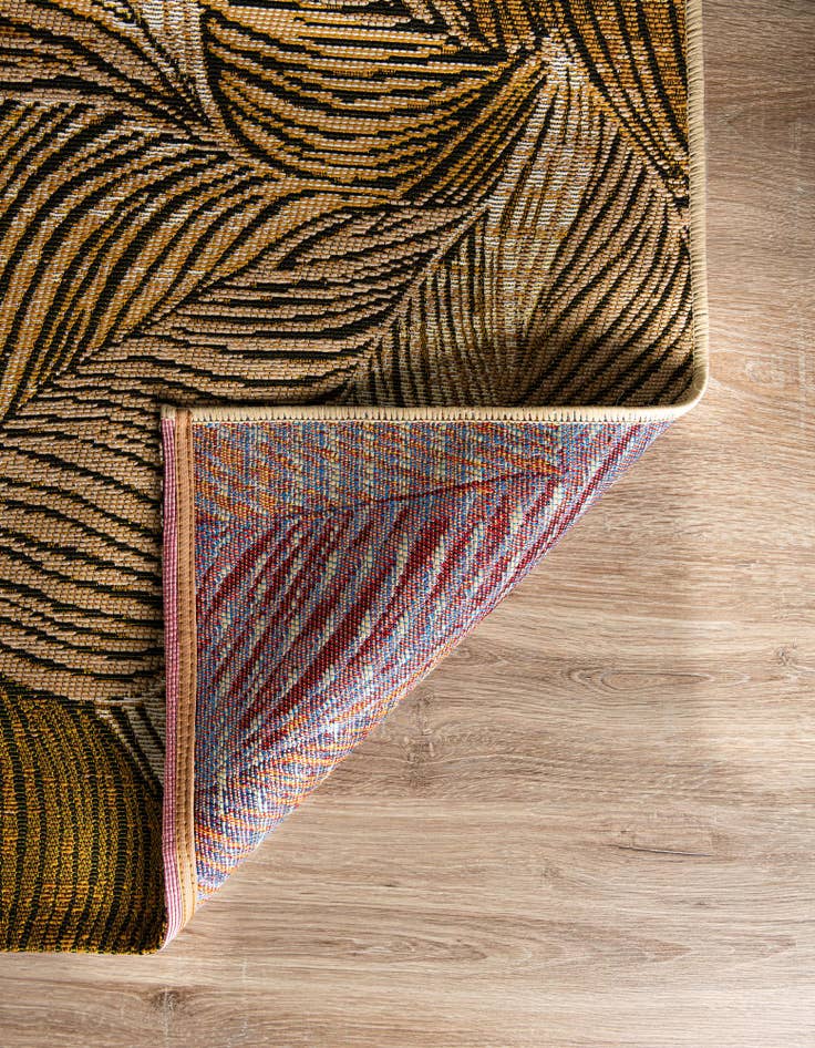 Detail image of  10' x 14'  Washable Botanical Indoor / Outdoor Rug