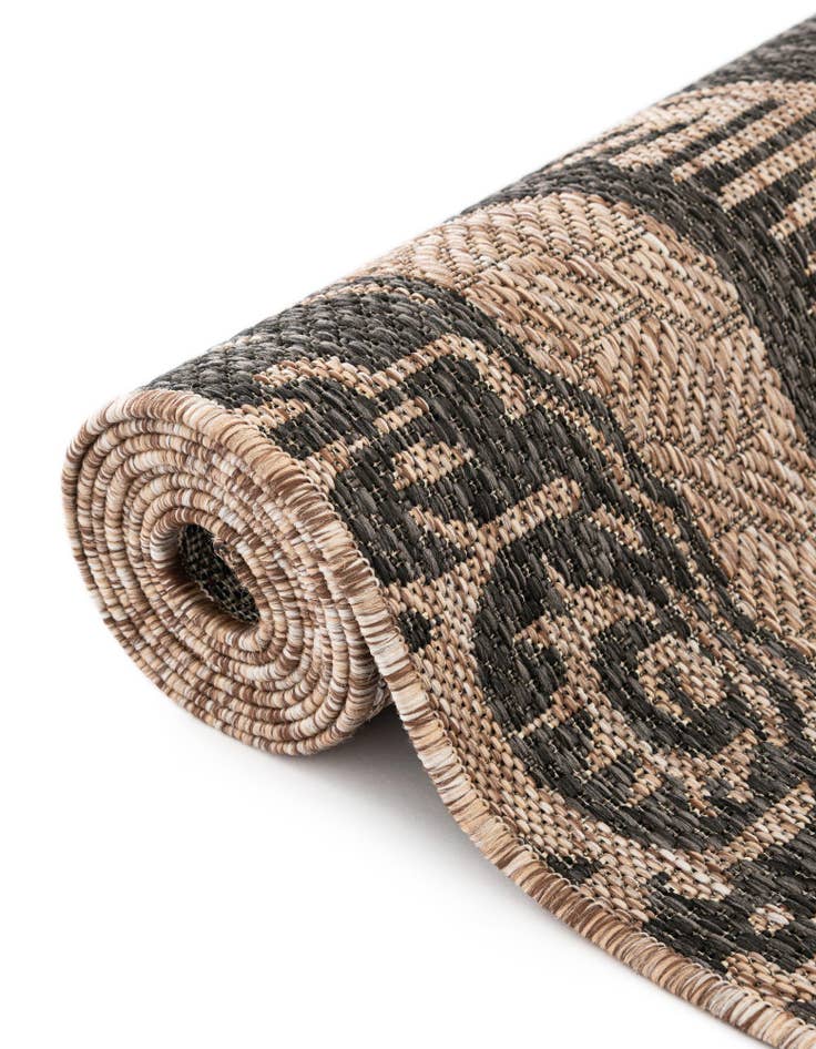 Detail image of  12' x 12'  Washable Coastal Indoor / Outdoor Round Rug