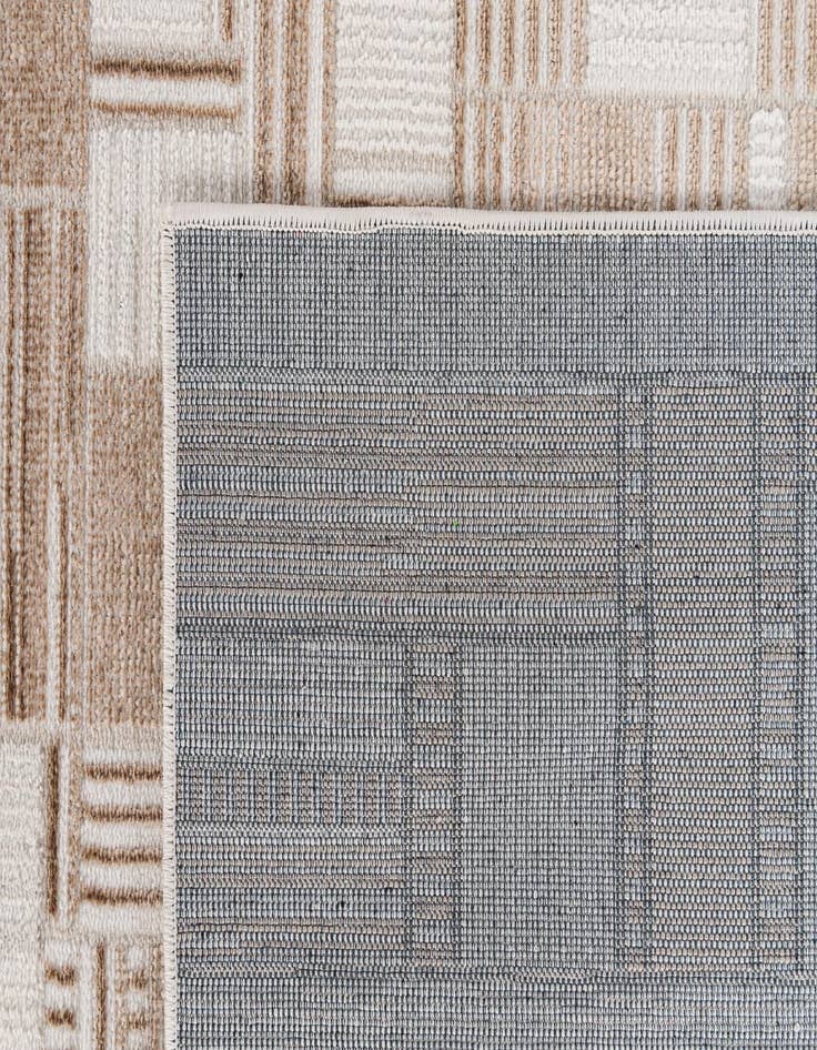Detail image of  5' 2 x 7' 4 Hanahan Rug