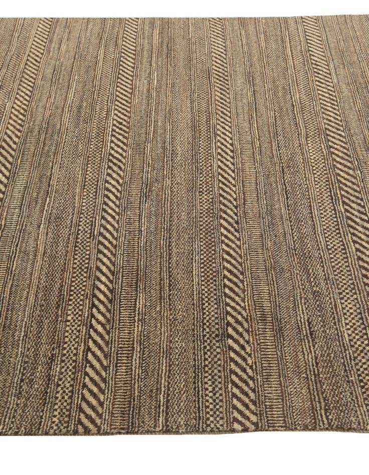 Detail image of  5' 6 x 8'  Hand Knotted Kashkuli Gabbeh Oriental Wool Rug