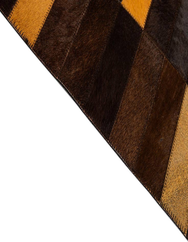 Detail image of  8' x 9' 10 Cowhide - Patchwork Rug