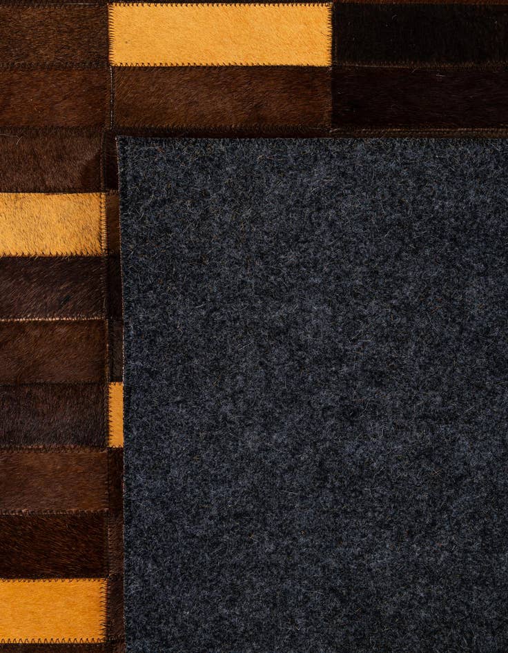 Detail image of  8' x 9' 10 Cowhide - Patchwork Rug