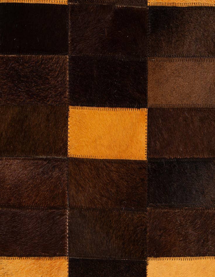Detail image of  8' 1 x 9' 11 Cowhide - Patchwork Rug