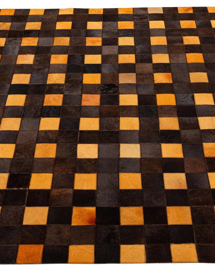 Detail image of  5' 2 x 8' Cowhide - Patchwork Rug