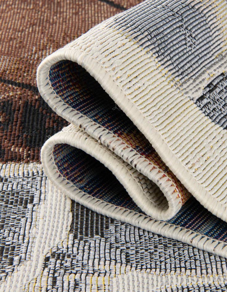 Detail image of  9' x 12'  Washable Modern Indoor / Outdoor Rug