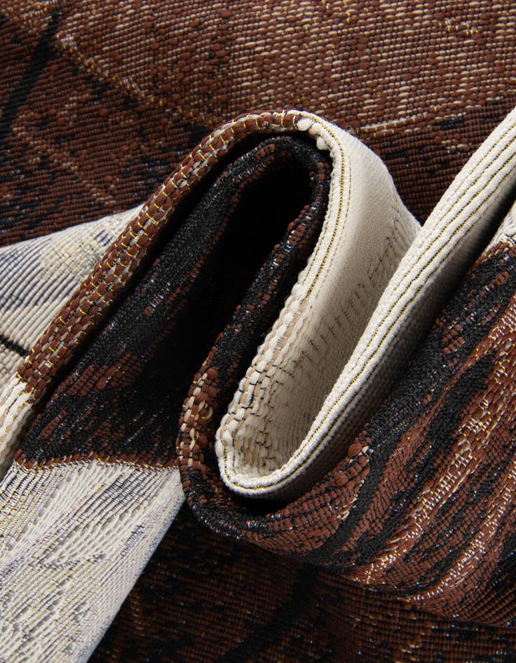 Detail image of  2' x 8'  Washable Modern Indoor / Outdoor Runner Rug