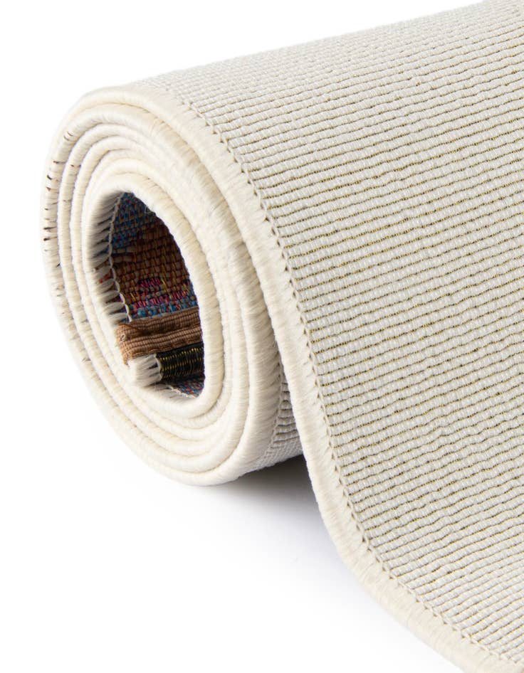 Detail image of  8' x 8'  Washable Modern Indoor / Outdoor Square Rug