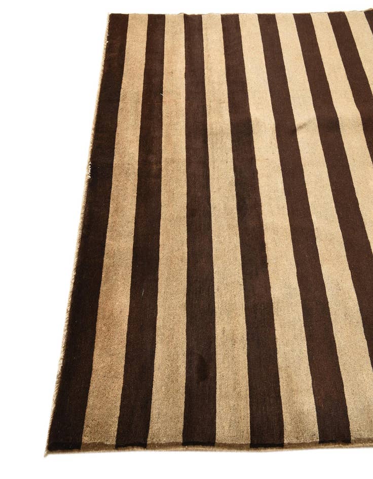 Detail image of  5' 1 x 6' 6  Hand Knotted Modern Ziegler Rug