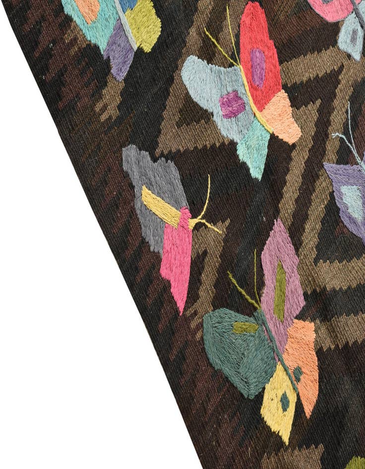 Detail image of  5' 3 x 8' 3  Hand Woven Kilim Suzani Wool Rug