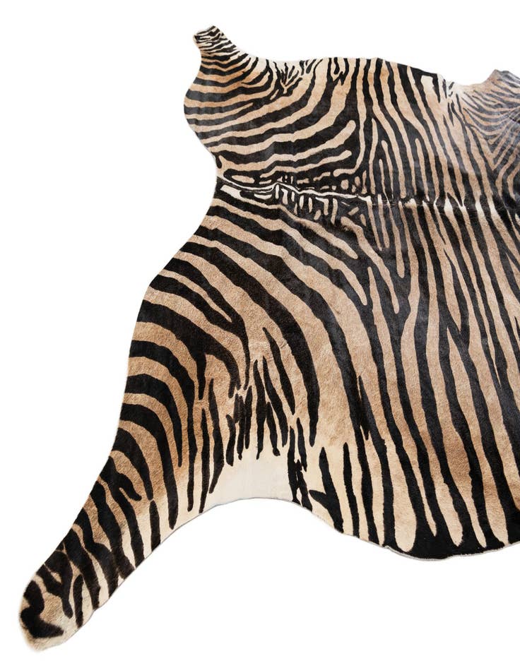 Detail image of  6' x 6' 6 Cowhide Leather Freeform Rug