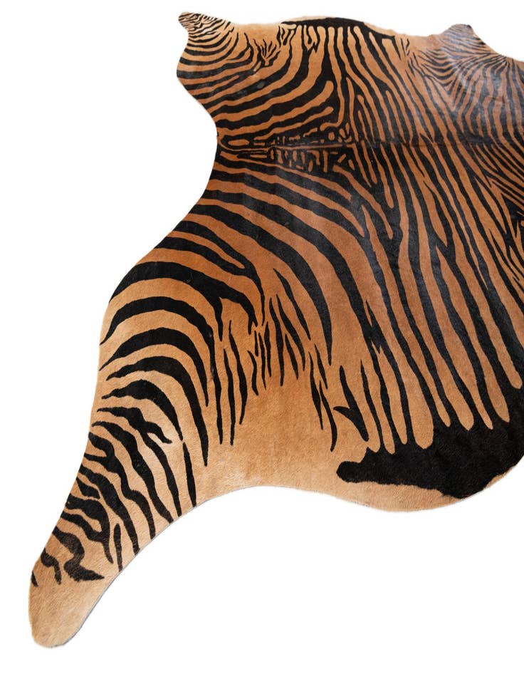 Detail image of  6' 5 x 7' Cowhide Leather Freeform Rug