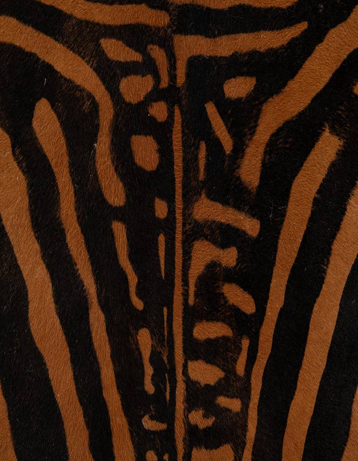 Detail image of  6' 5 x 7' Cowhide Leather Freeform Rug