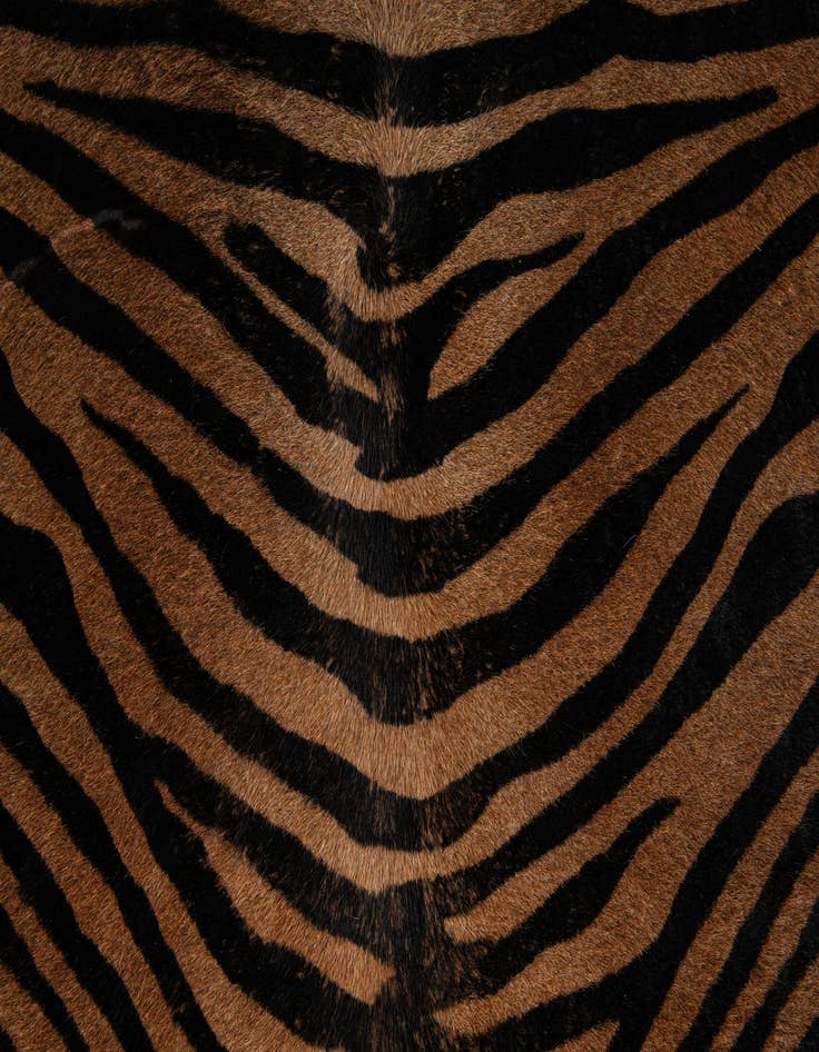 Detail image of  6' 5 x 7' Cowhide Leather Freeform Rug