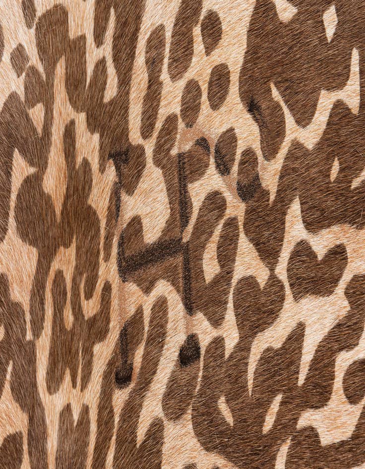 Detail image of  6' x 6' 10 Cowhide Leather Freeform Rug