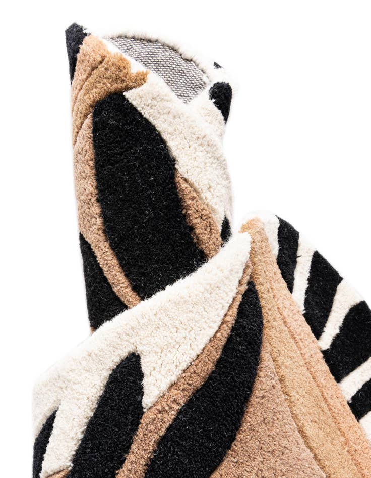 Detail image of  4' 1 x 6' 1 Playtime Kids Wool Freeform Rug