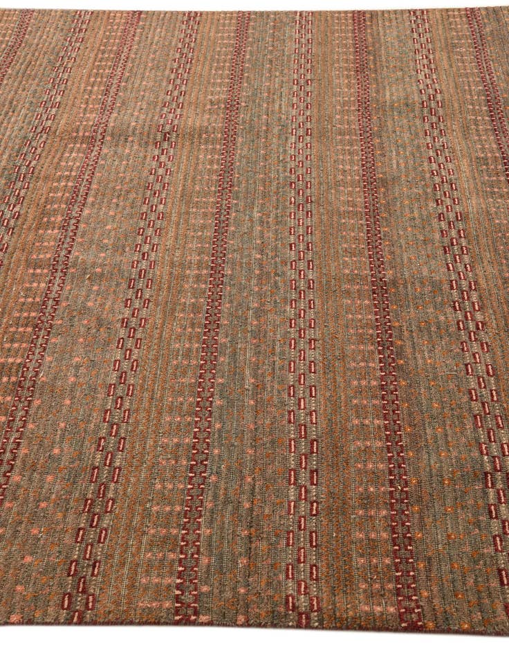 Detail image of  6' x 9' 2  Hand Knotted Darya Wool Rug