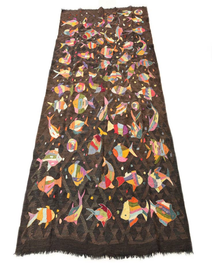 Detail image of  4' 10 x 7' 6  Hand Woven Kilim Suzani Wool Rug