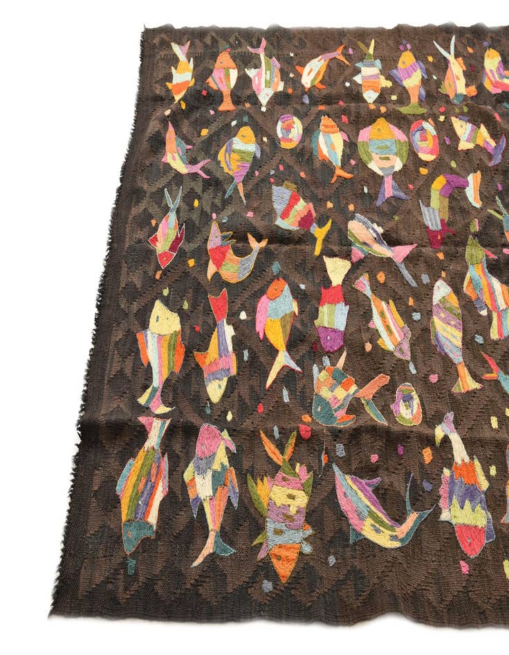 Detail image of  4' 10 x 7' 6  Hand Woven Kilim Suzani Wool Rug