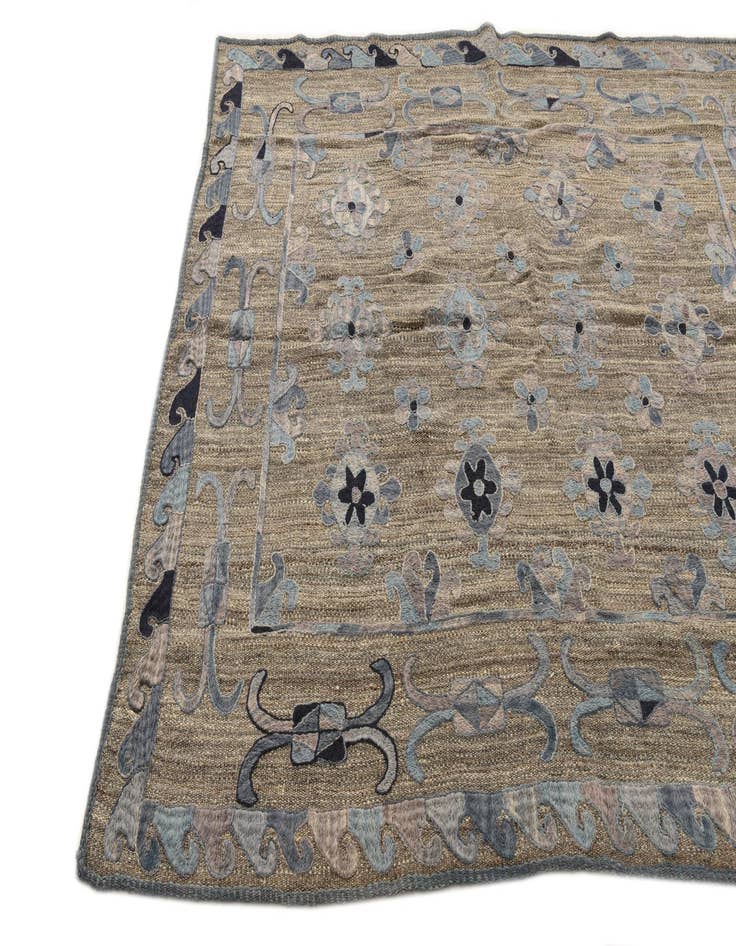 Detail image of  5' 2 x 6' 1  Hand Woven Kilim Suzani Wool Rug