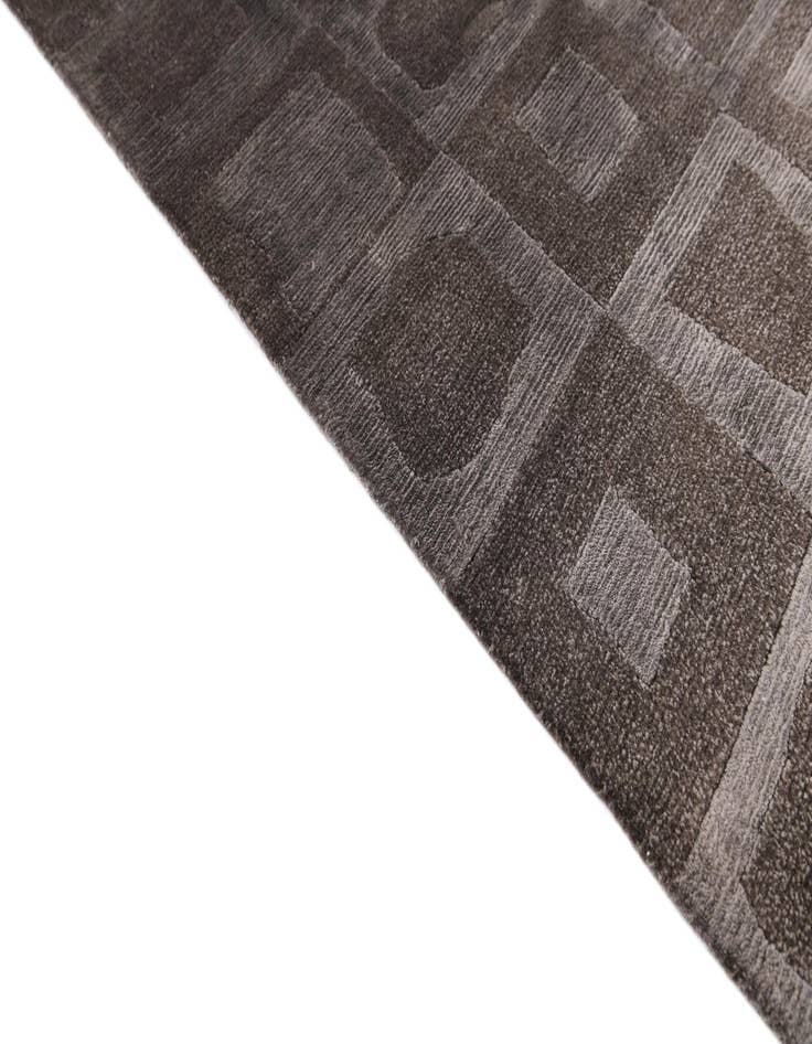 Detail image of  5' 9 x 8'  Hand Knotted Darya Wool Rug