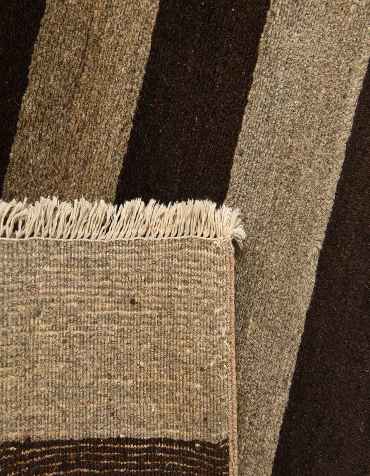 Detail image of  5' 4 x 8' 7  Hand Knotted Modern Ziegler Wool Rug