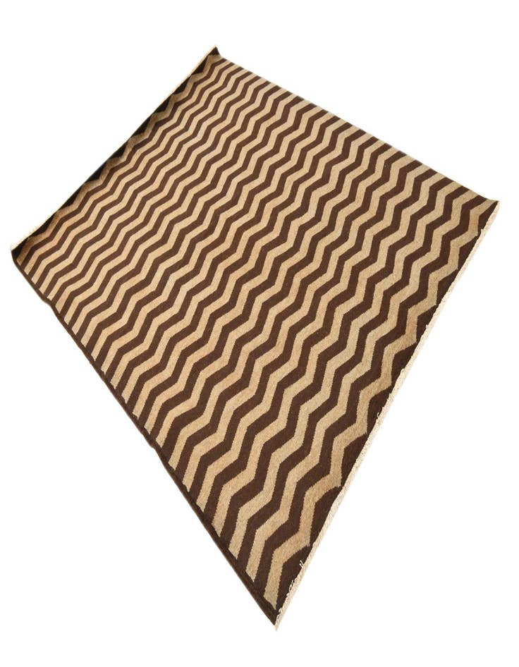 Detail image of  4' 10 x 6' 3  Hand Knotted Modern Ziegler Rug