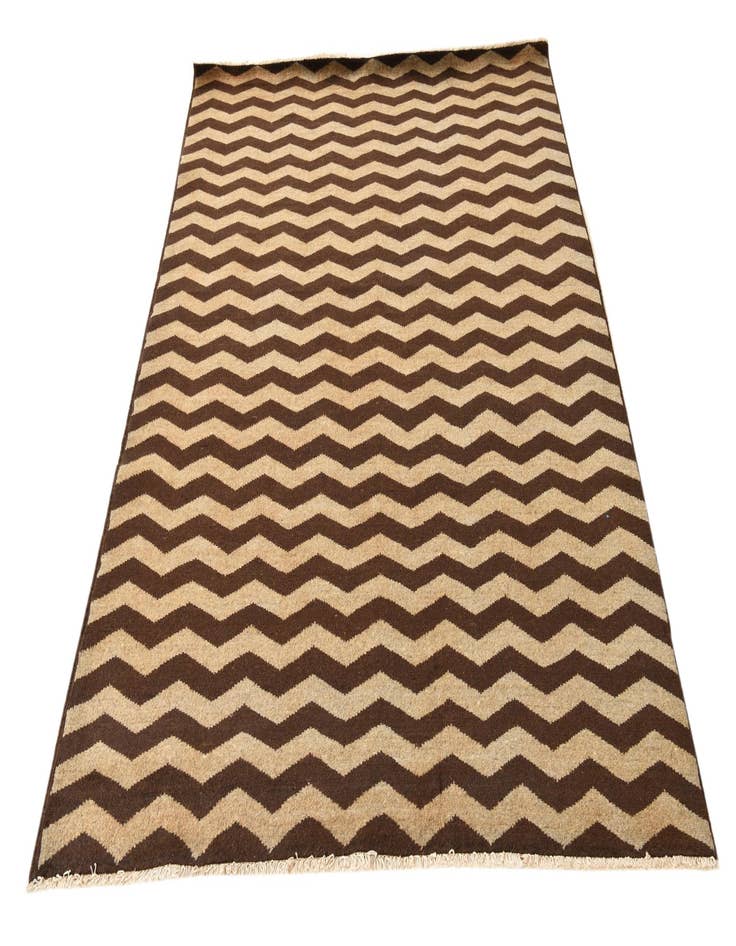 Detail image of  4' 10 x 6' 3  Hand Knotted Modern Ziegler Rug