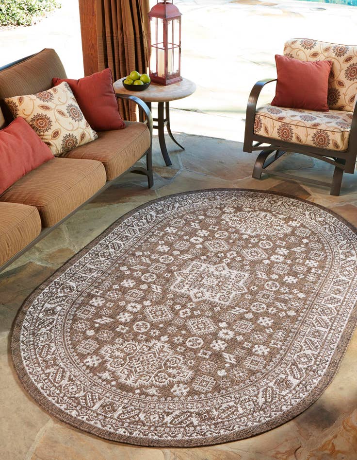 Detail image of  5' 3 x 8'  Washable Aztec Indoor / Outdoor Oval Rug