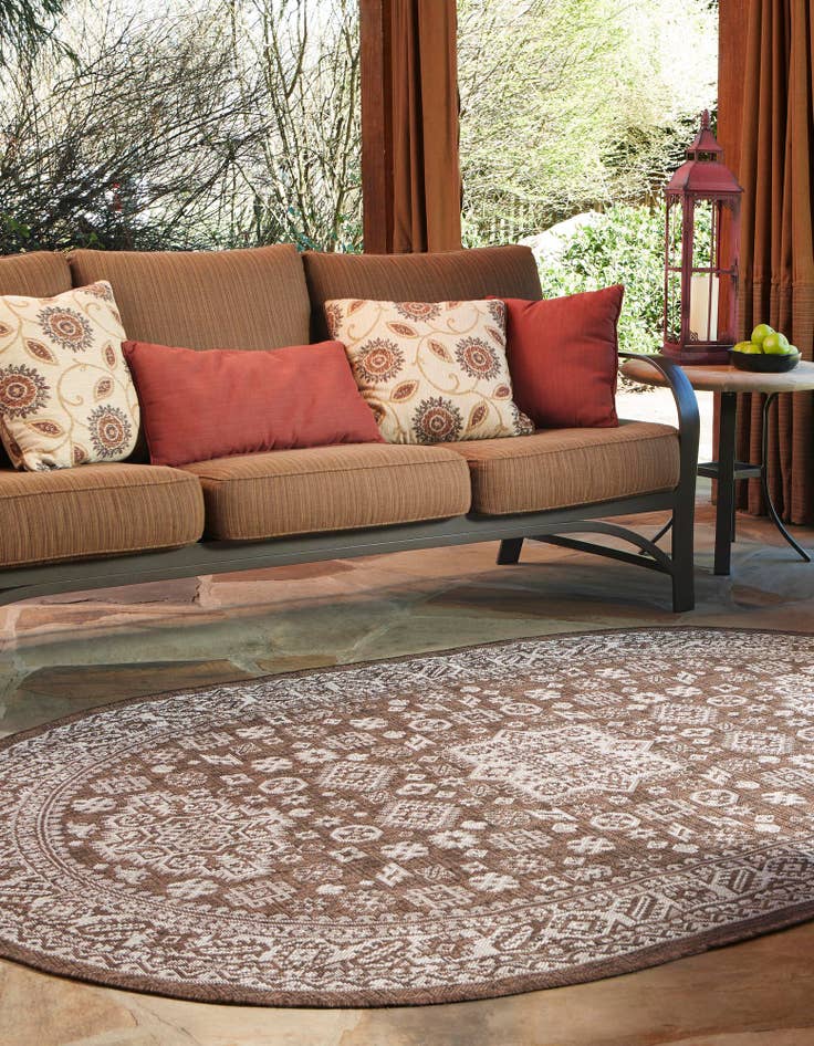 Detail image of  5' 3 x 8'  Washable Aztec Indoor / Outdoor Oval Rug
