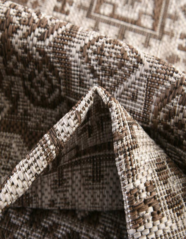 Detail image of  3' x 5' 3  Washable Aztec Indoor / Outdoor Oval Rug