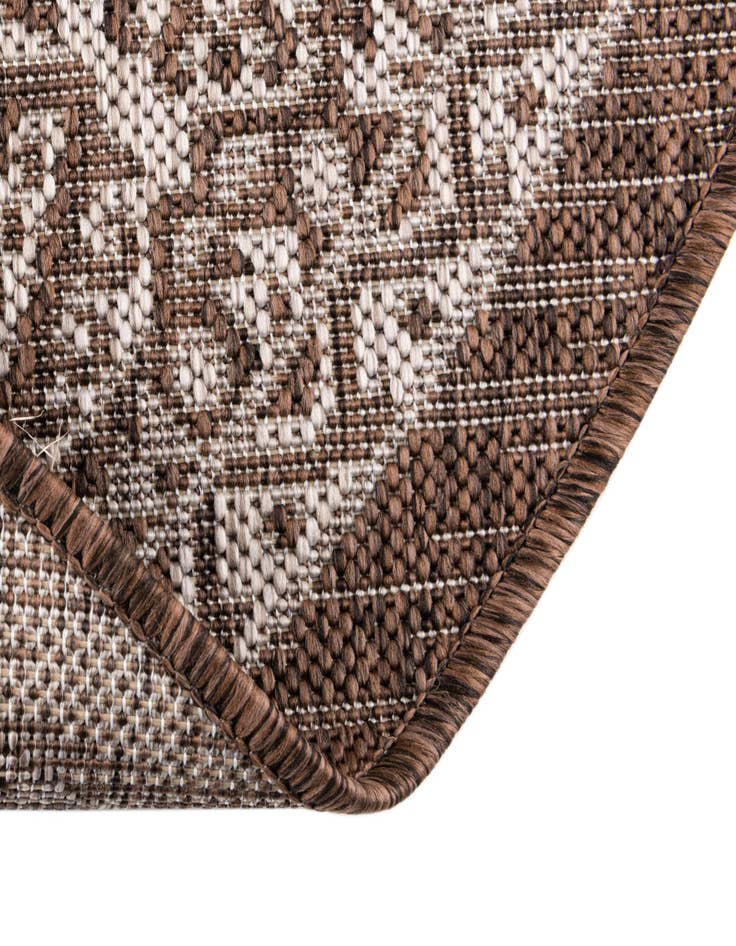 Detail image of  3' x 5' 3  Washable Aztec Indoor / Outdoor Oval Rug