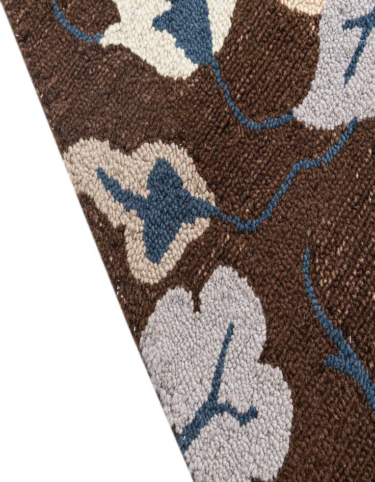 Detail image of  3' x 5' Agra Rug