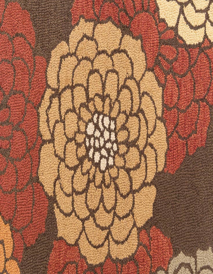 Detail image of  5' x 7' 4 Agra Rug