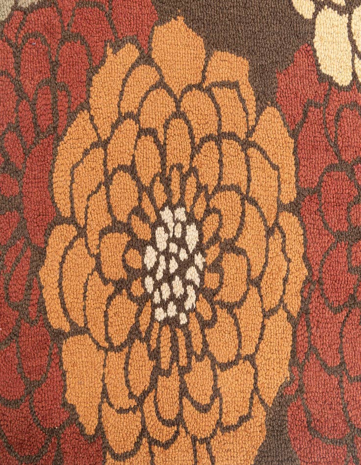 Detail image of  5' x 7' 4 Agra Rug