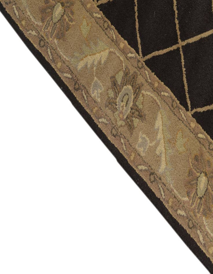 Detail image of  5' 1 x 7' 7 Agra Rug