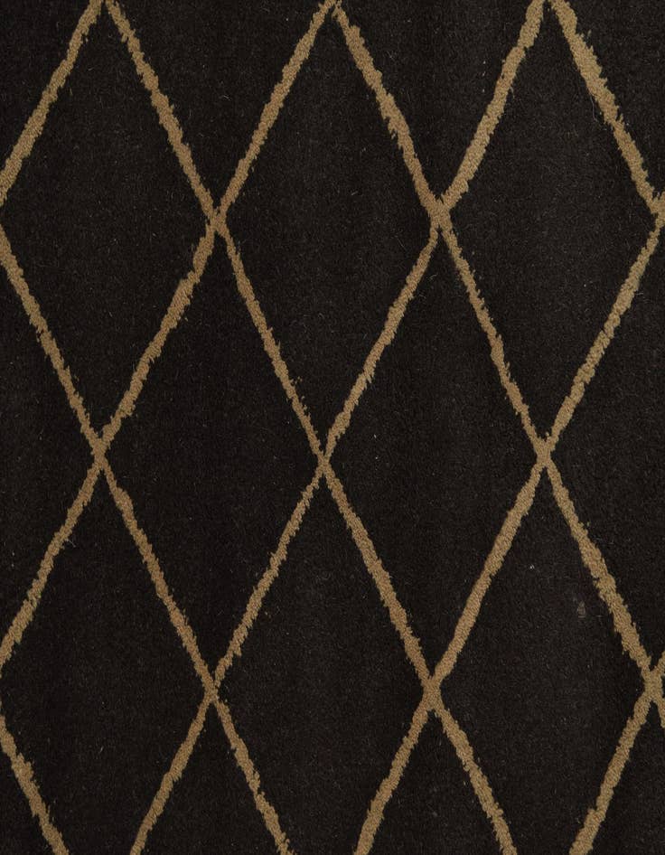 Detail image of  5' 1 x 7' 7 Agra Rug