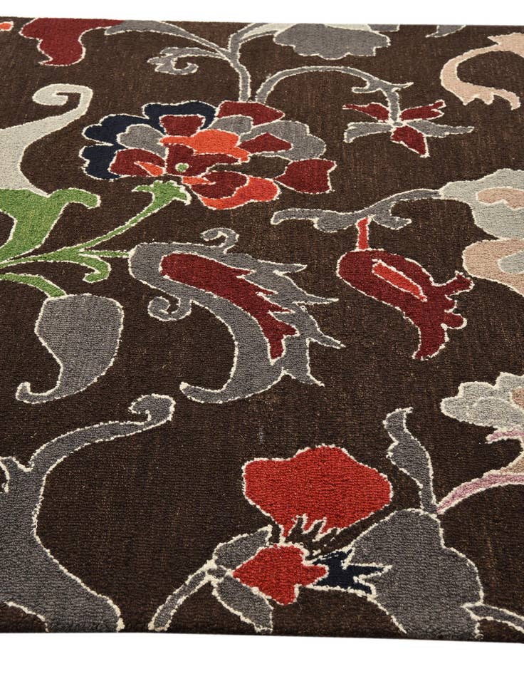 Detail image of  6' x 9' Agra Rug